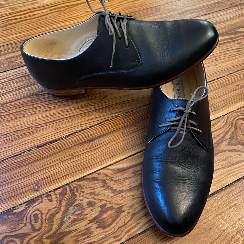 Nisolo Women's Oliver Lace Up Oxford Shoes in Black Size 8.5